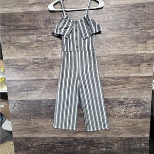 Eyeshadow Black and White Bodysuit with Ruffled Sleeves